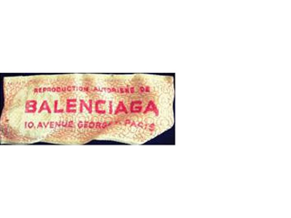 Couture-Era Wide Tags label